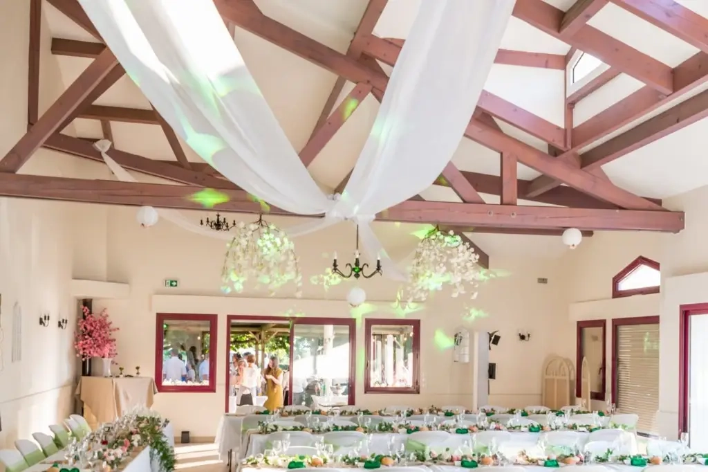salle villa montauville